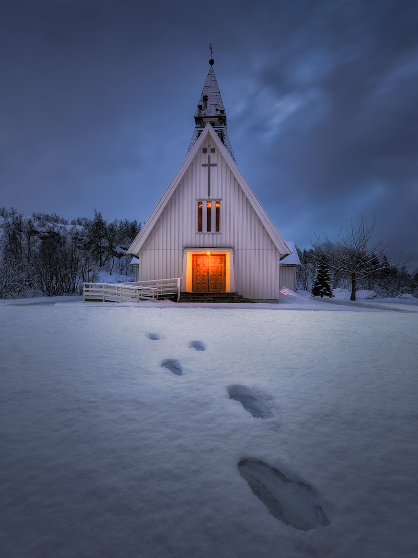 Kvaløy Church