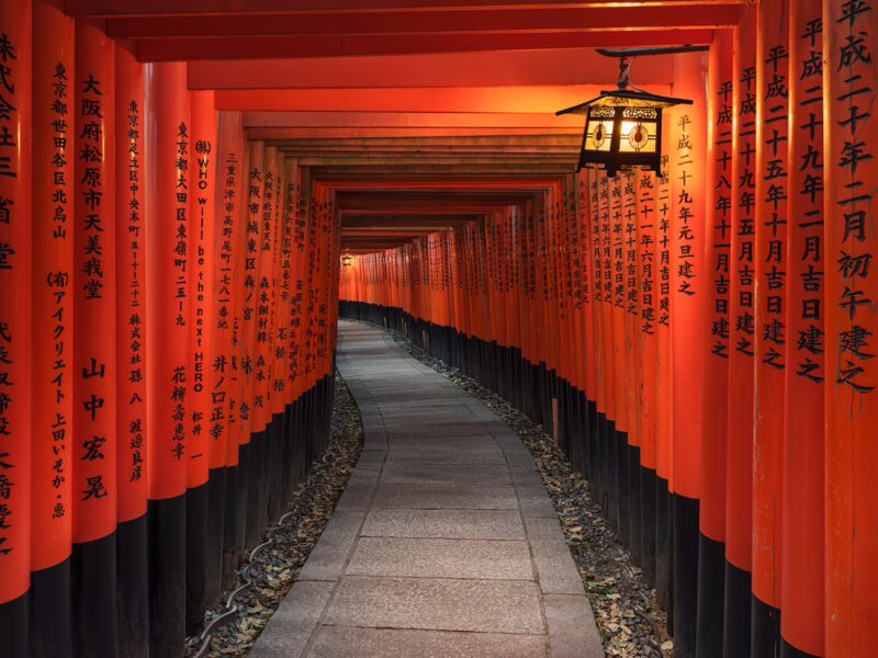Red Gates - MANFRED ZOBRIST PHOTOGRAPHY